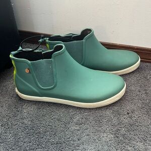 Bogs- Kicker Rain Chelsea Boots